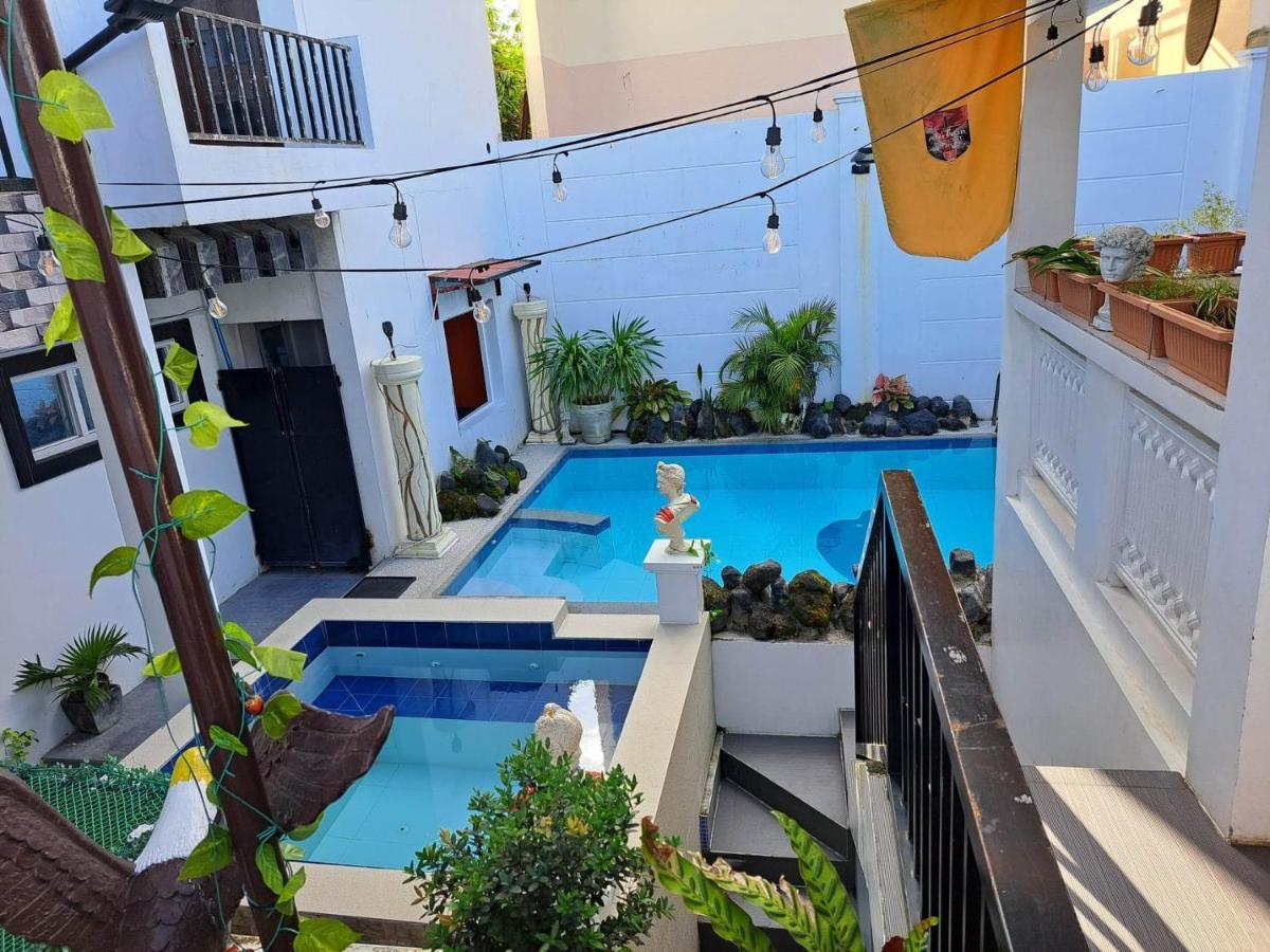 Arthur Private Resort 레가스피 외부 사진